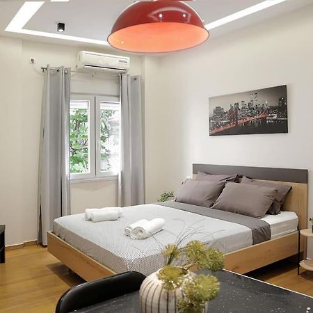 Apartment At Eksarhia Center Athens Exterior photo